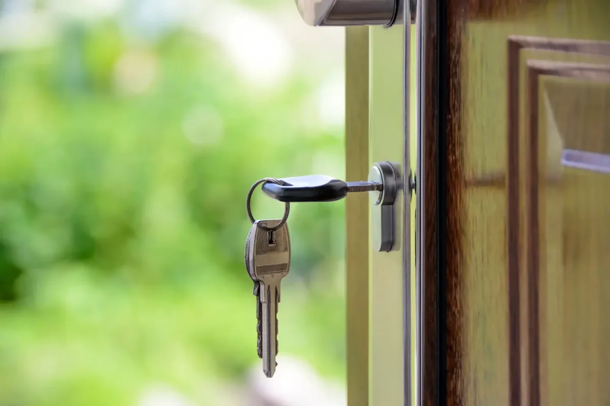 Key left in the lock of an open front door – call a residential locksmith Runcorn from Locksmith Runcorn